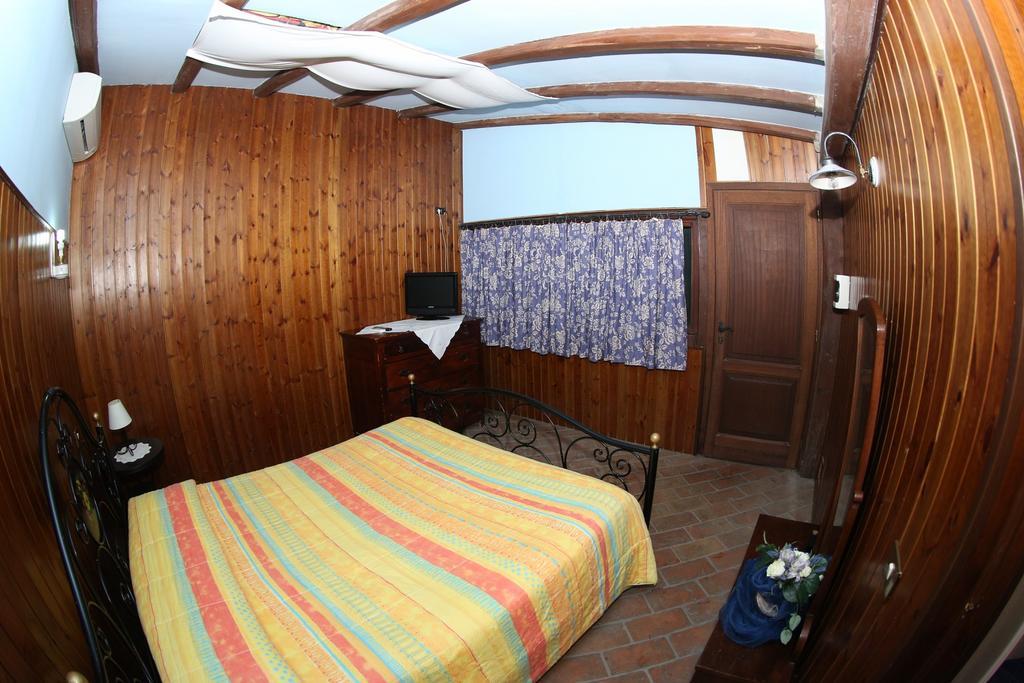 Agriturismo Monte Due Torri Genzano di Roma Eksteriør billede