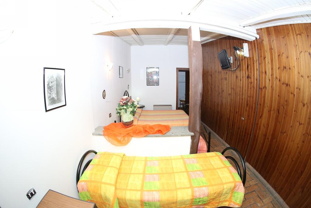 Agriturismo Monte Due Torri Genzano di Roma Eksteriør billede