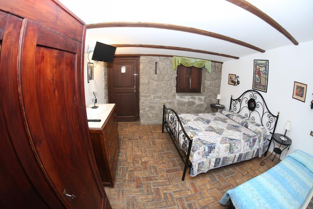 Agriturismo Monte Due Torri Genzano di Roma Eksteriør billede